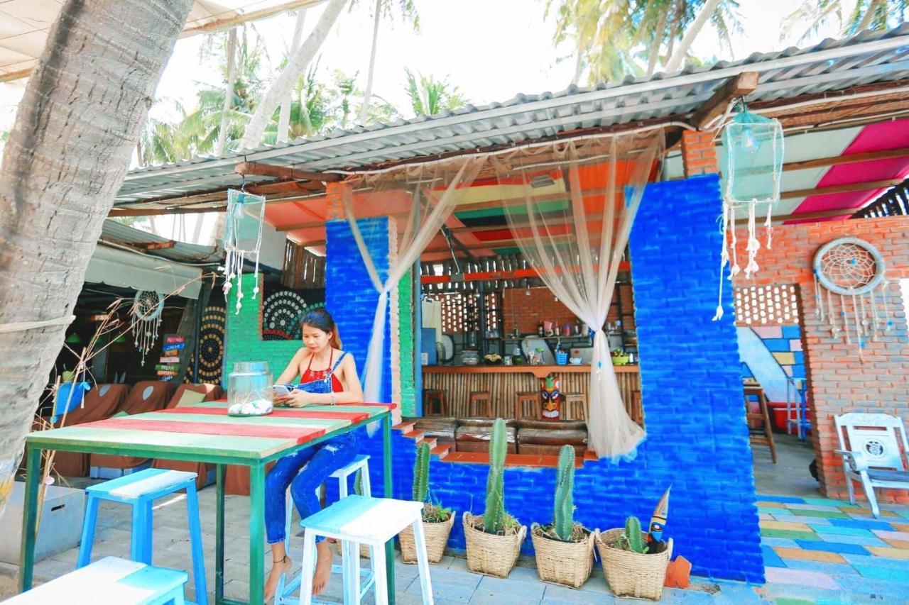 Eva Hut Mui Ne Beach Hostel Exterior photo